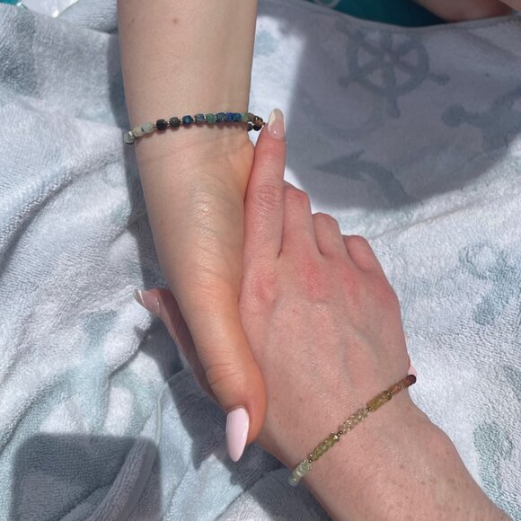 Chrysocolla Gemstone Beaded Bracelet - Handmade - Picture 11 of 13